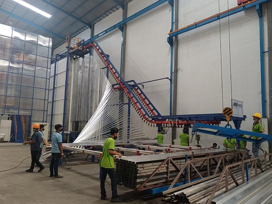 Chaîne de production de revêtement d'extrusion de poudre en aluminium verticale de profil