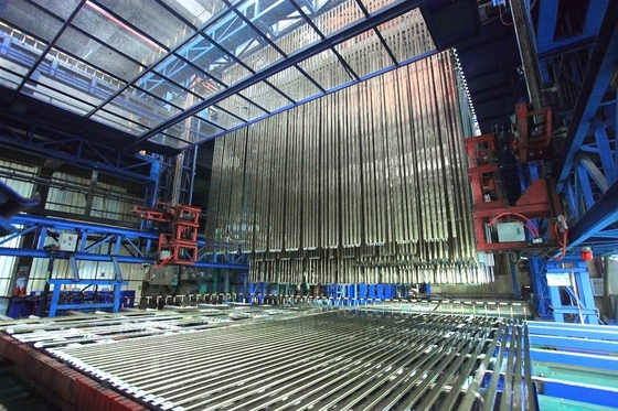 GNL puissance de chauffage ligne de production d'anodisation tension personnalisée pour les profils en aluminium